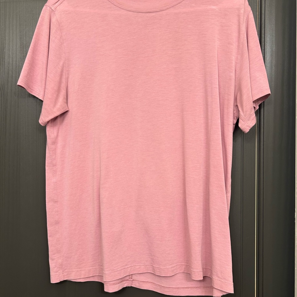Lululemon Crewneck Tee